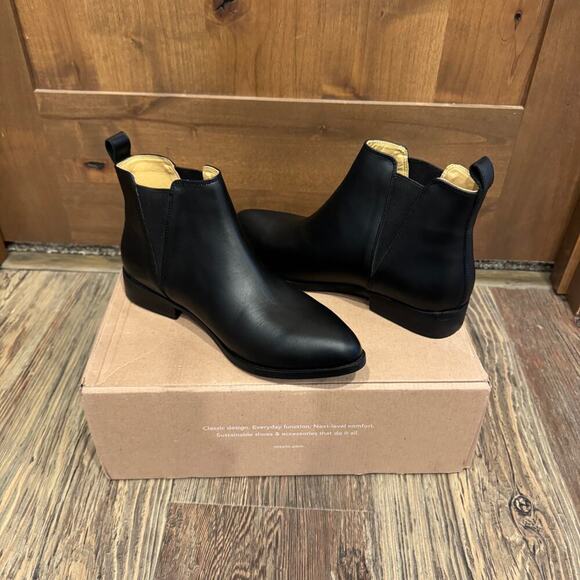 Nisolo Eva Everyday Chelsea Commuter Leather Boot 9 Black - Picture 1 of 9